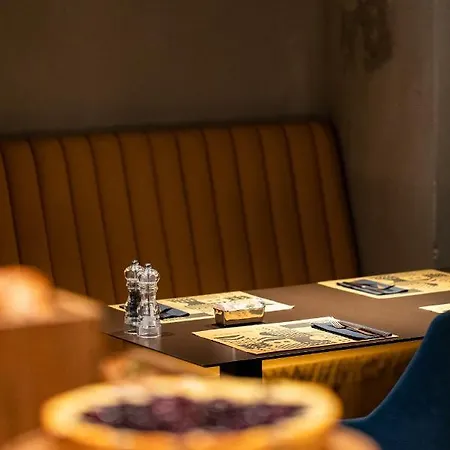 The Modernist 4* Triëst