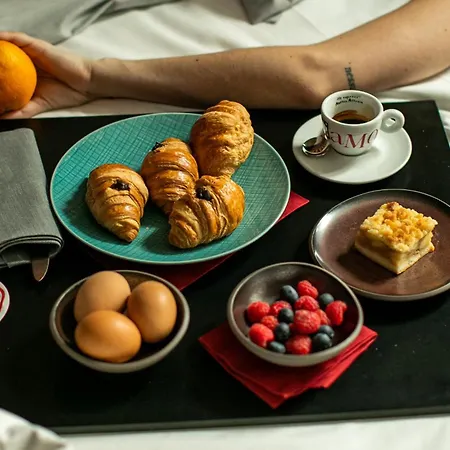 Hotel The Modernist 4*