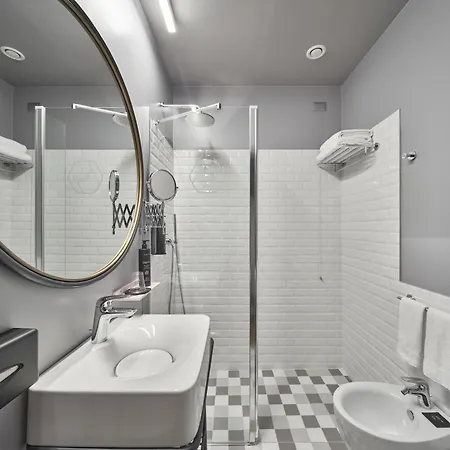 The Modernist Hotel Triëst