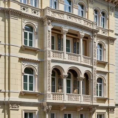 The Modernist Hotel