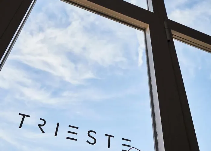 Hotell The Modernist 4*