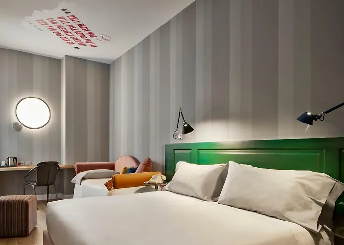 Hotell The Modernist 4*